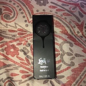 Kat Von D Foundation! Full coverage! On SALE!